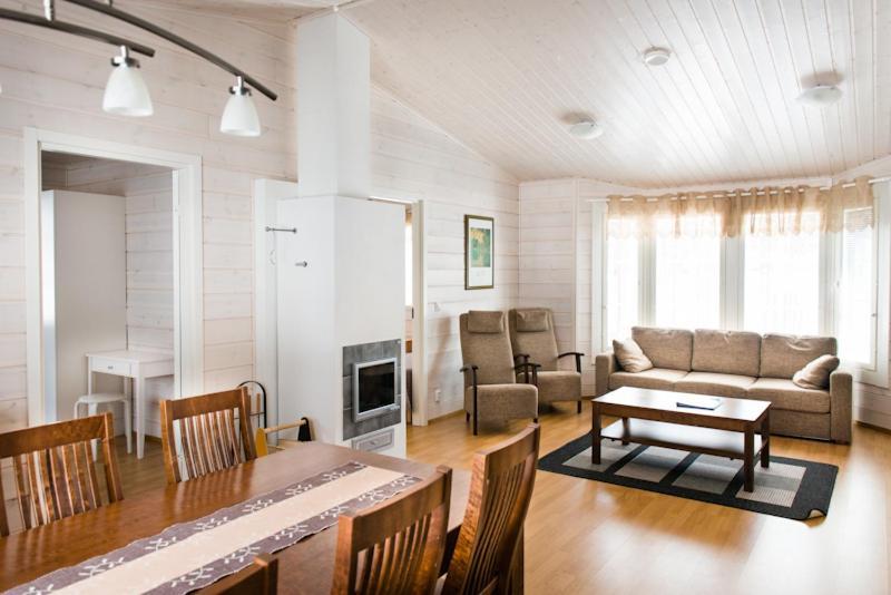 Ruoke Holiday Village Kesälahti الغرفة الصورة